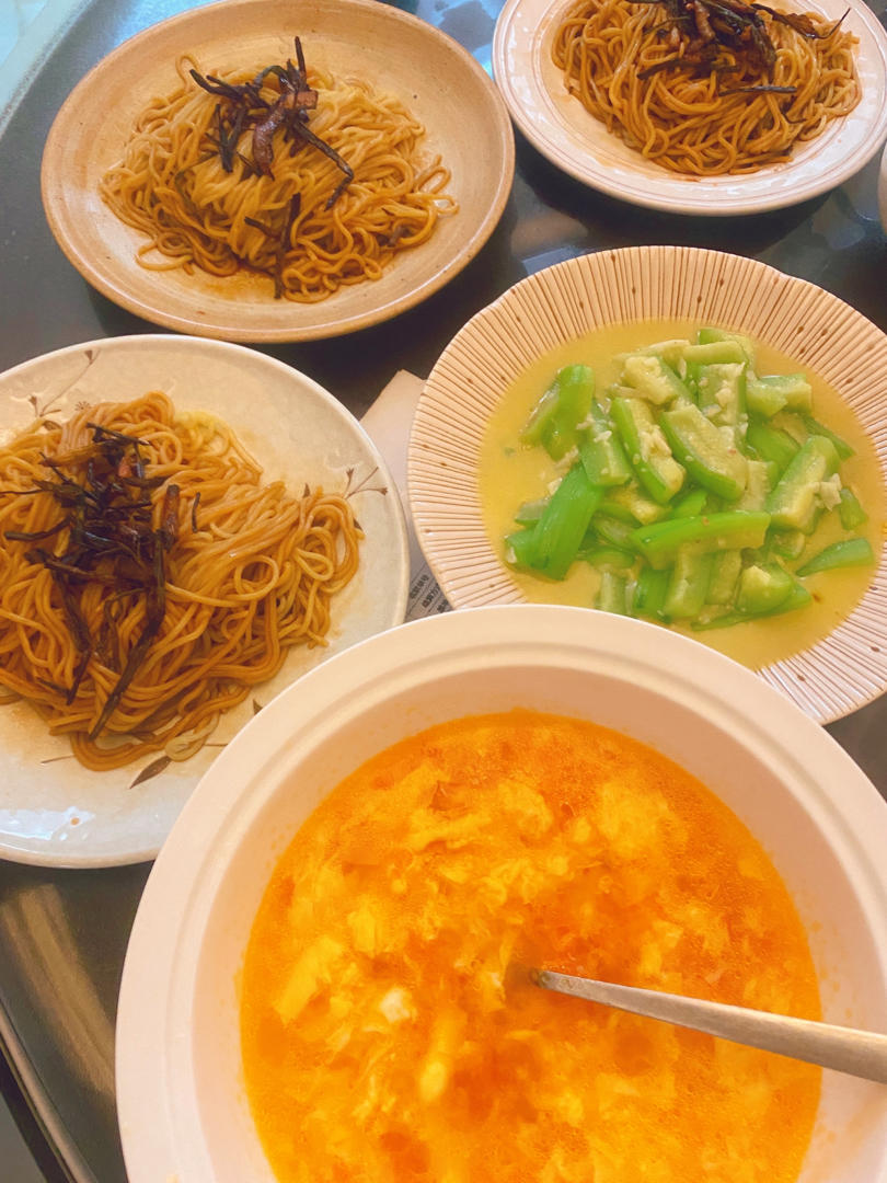 10分钟搞定的一碗葱油拌面