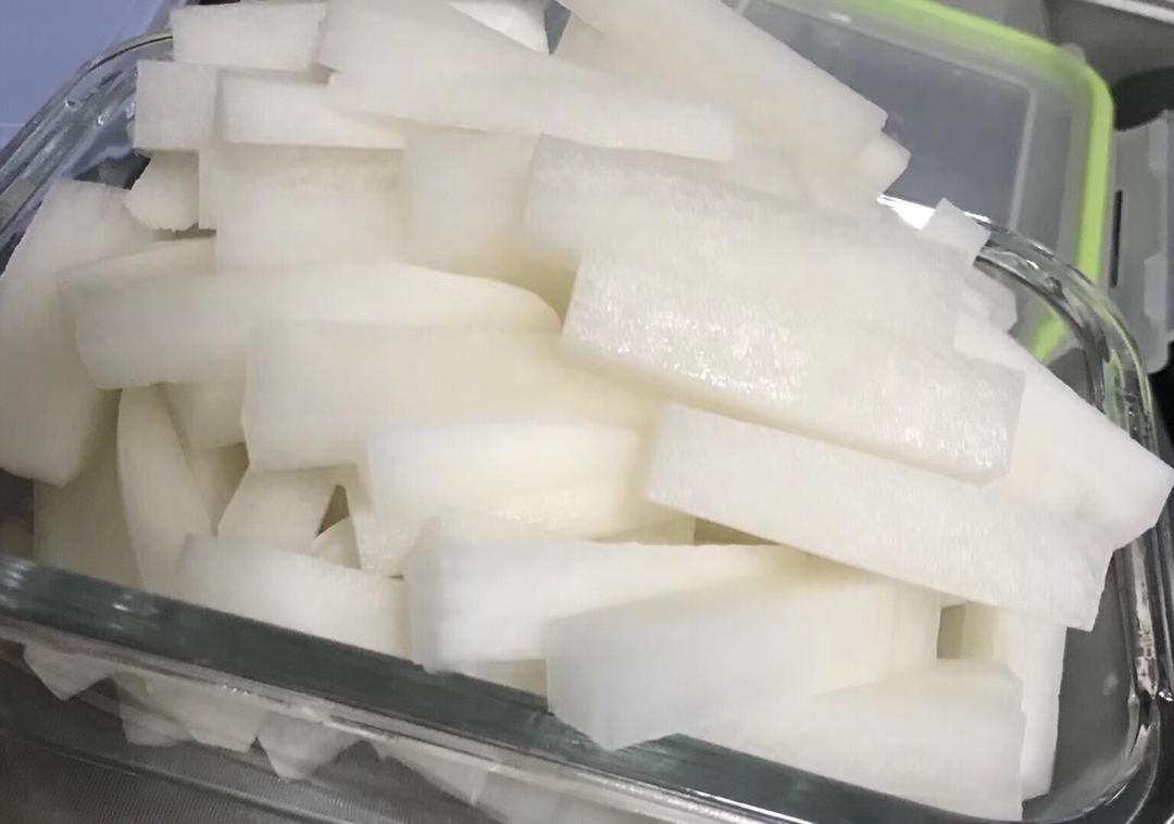 夏天必备，爽口泡萝卜