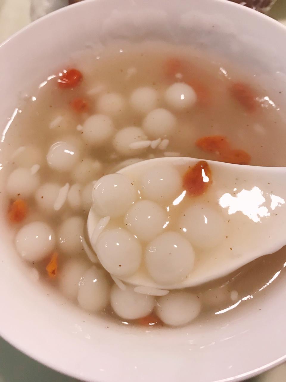 孟宜晖做的酒酿圆子