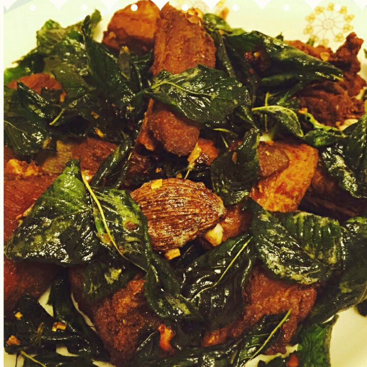 云南特色油炸排骨