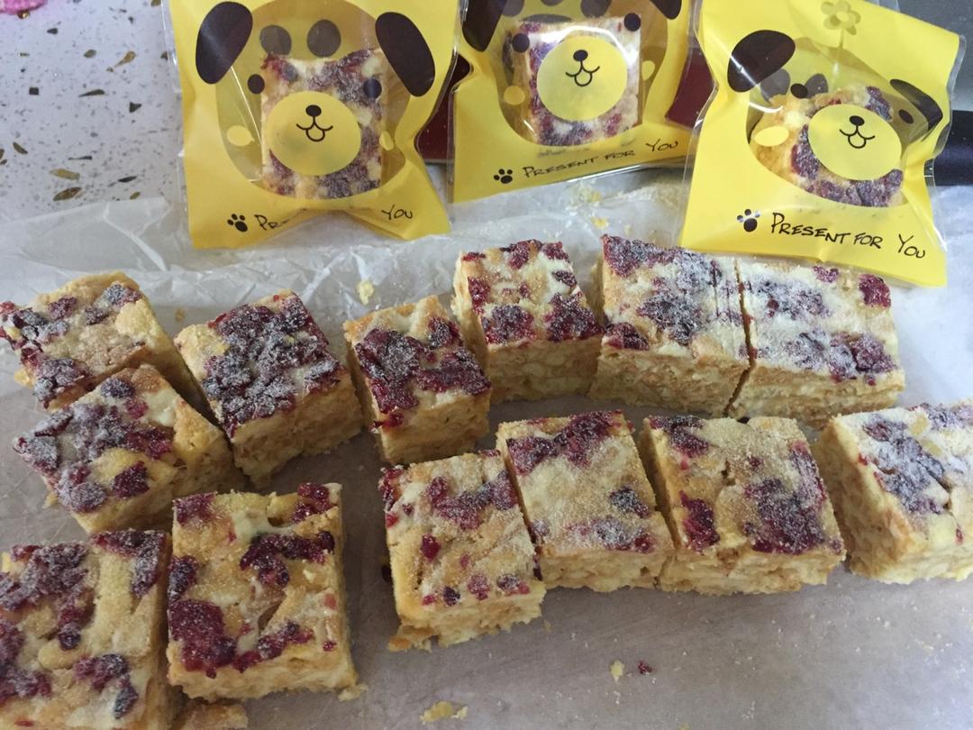 蔓越莓牛扎沙琪玛