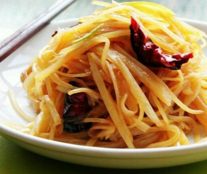 肉炒土豆丝的做法