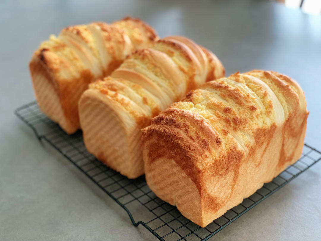 椰香满满的椰蓉土司~