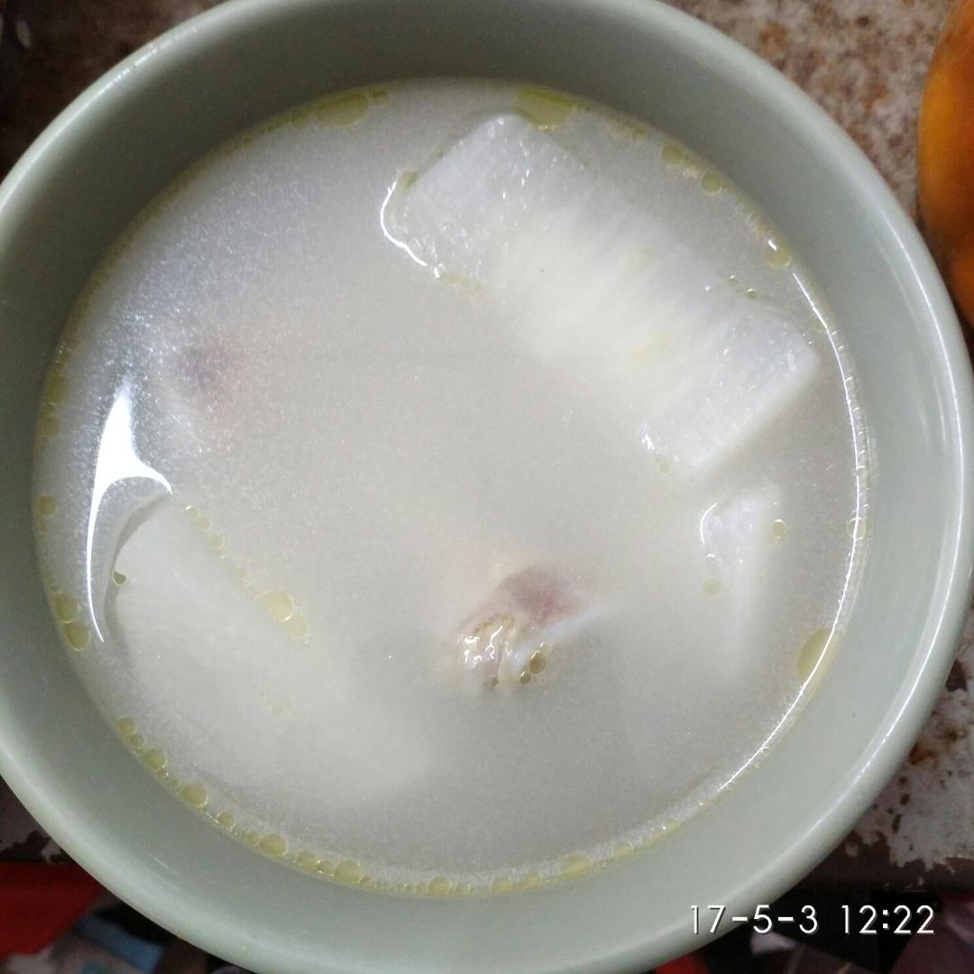 鲫鱼汤