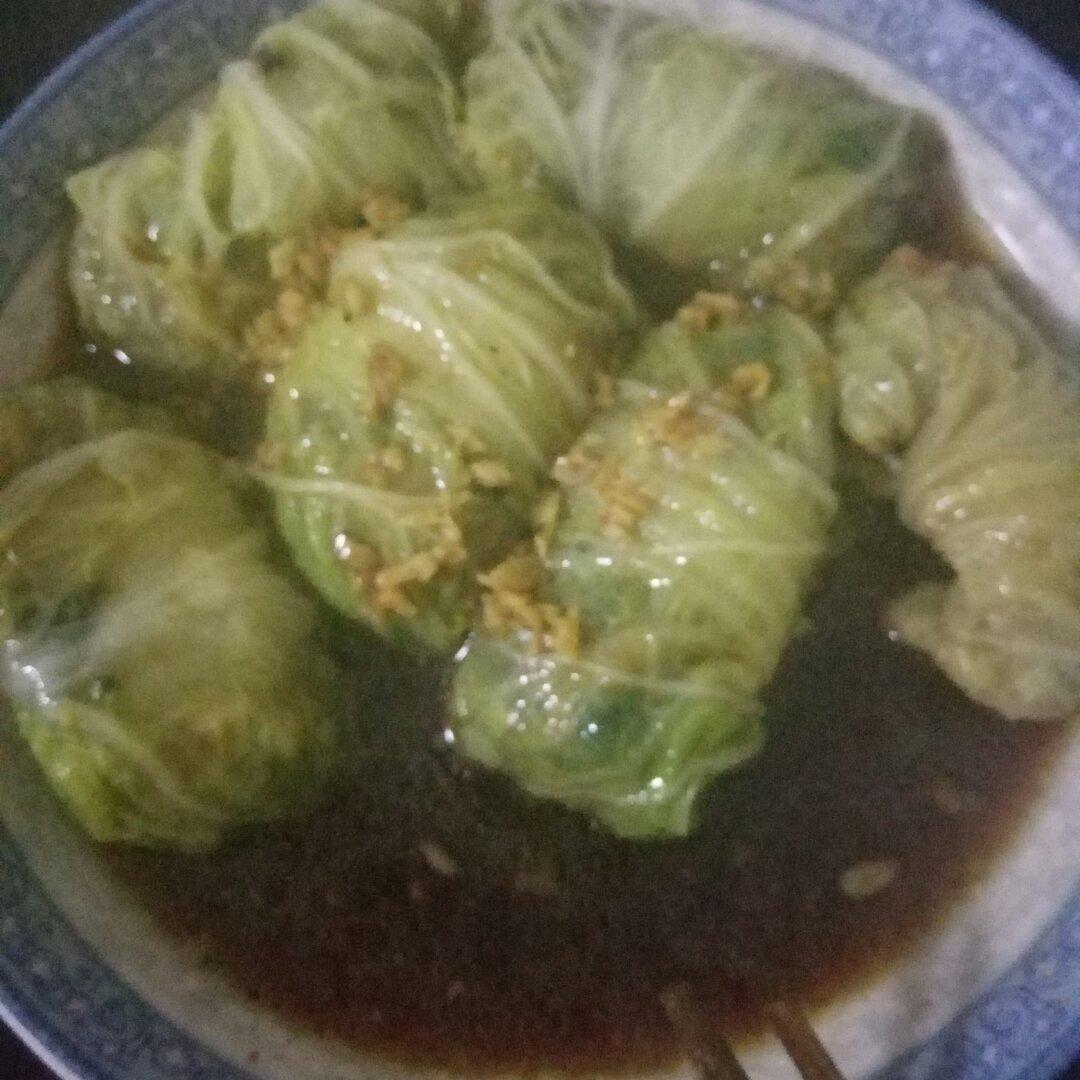 香菇肉末白菜卷