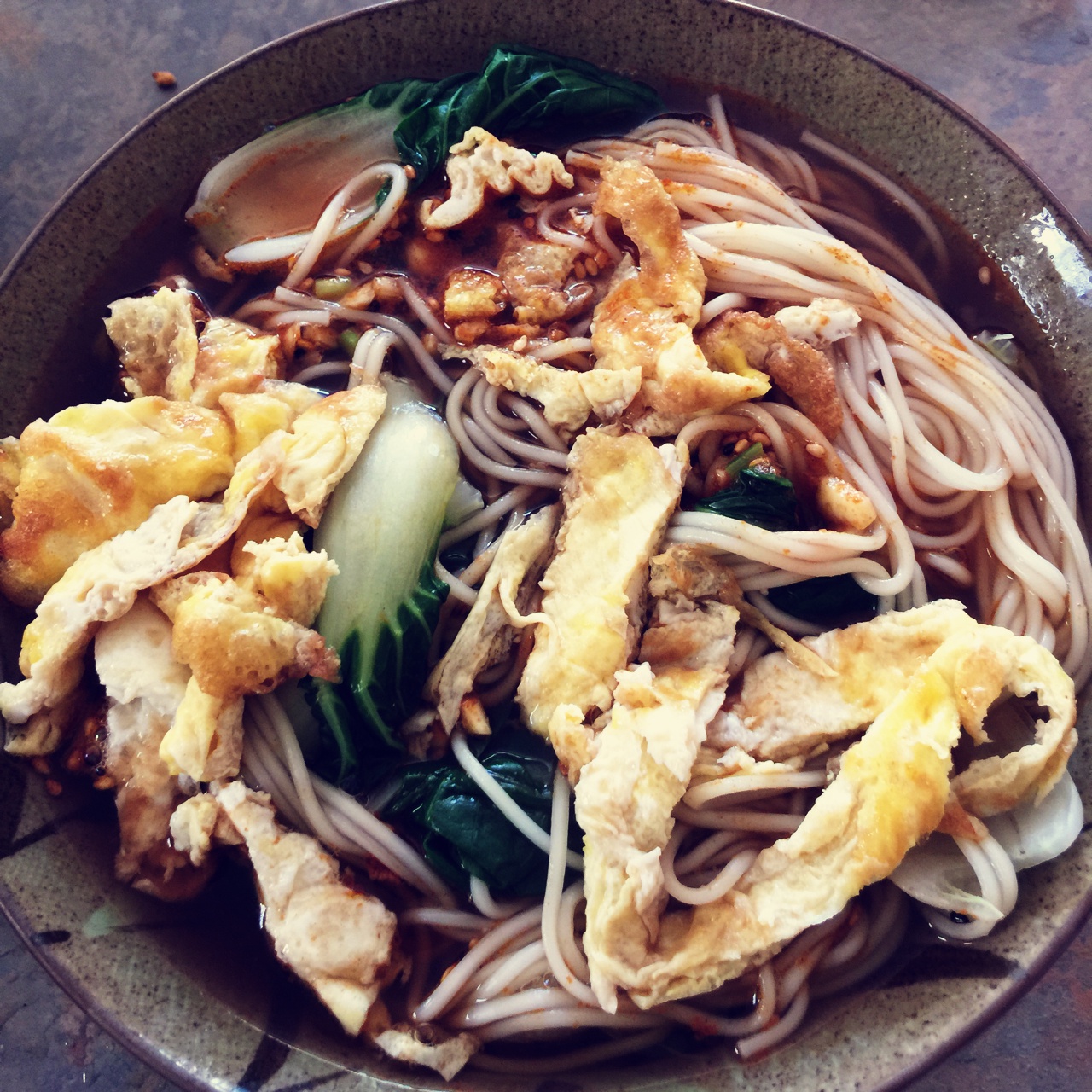 油泼辣子酸汤面