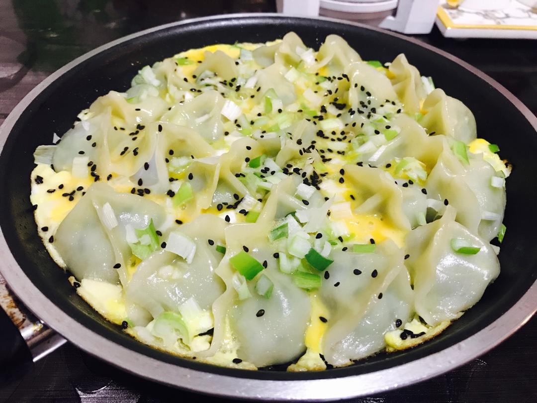 早餐来一锅香脆的生煎饺子