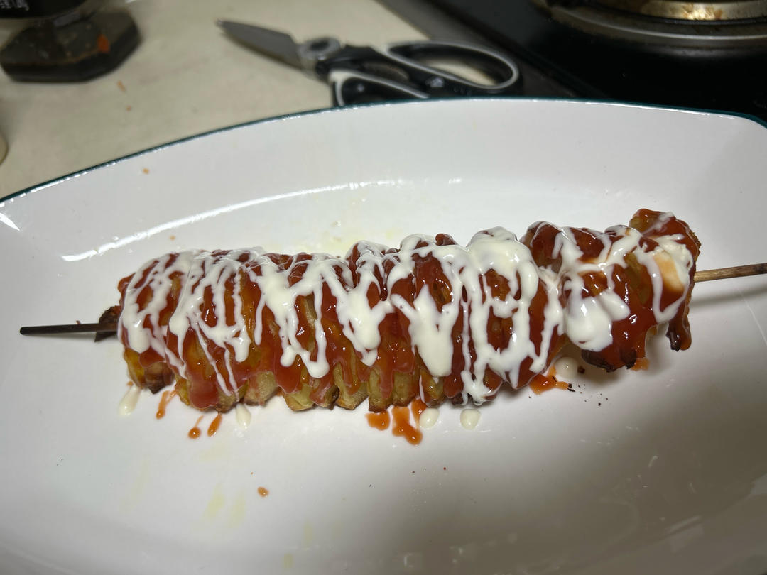 非油炸旋风薯塔，5块钱土豆能做一大堆，酥脆掉渣孩子爱吃，比薯条强百倍