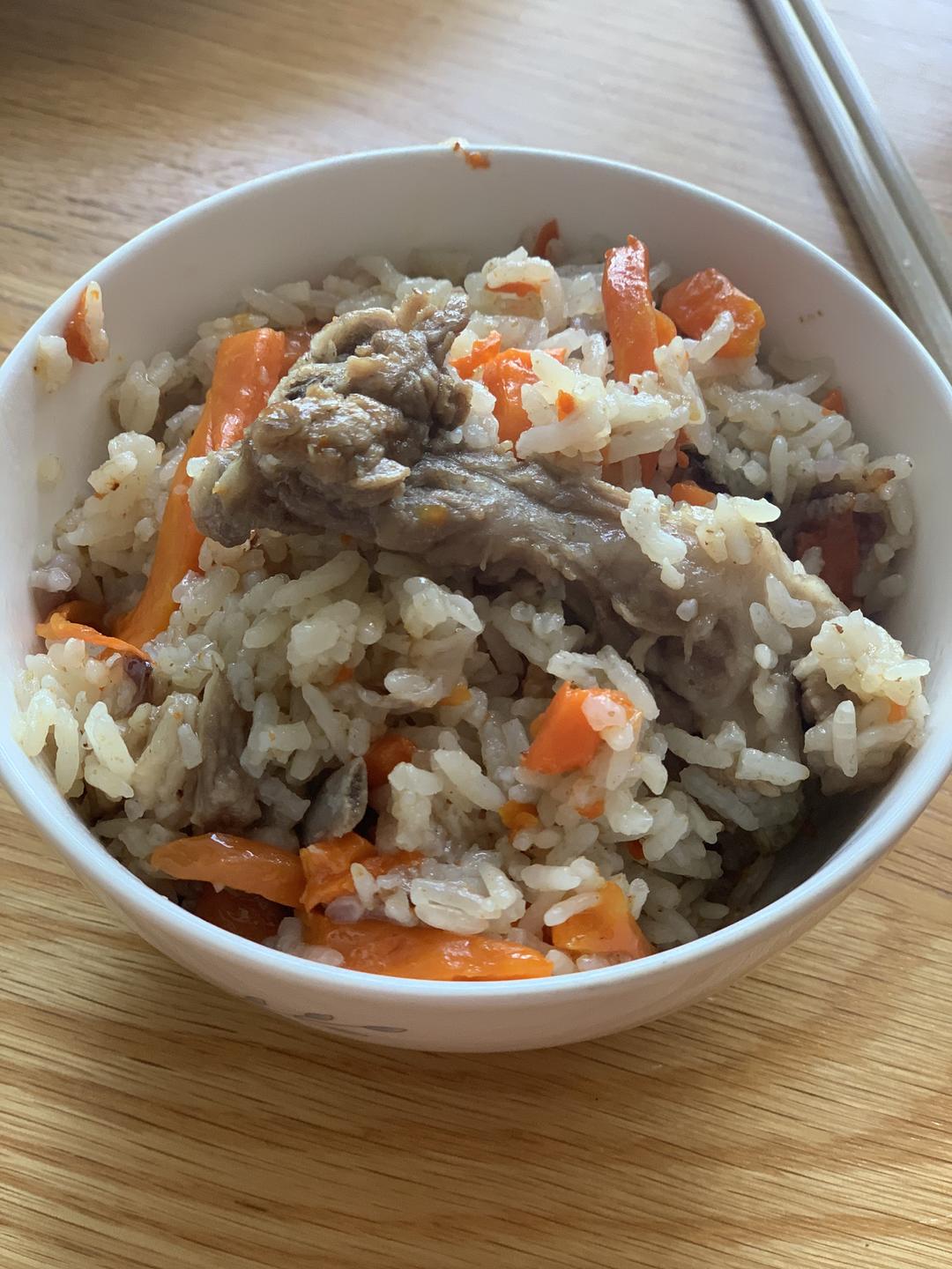 超级简单小白也能做的羊肉抓饭（新疆味儿）的做法