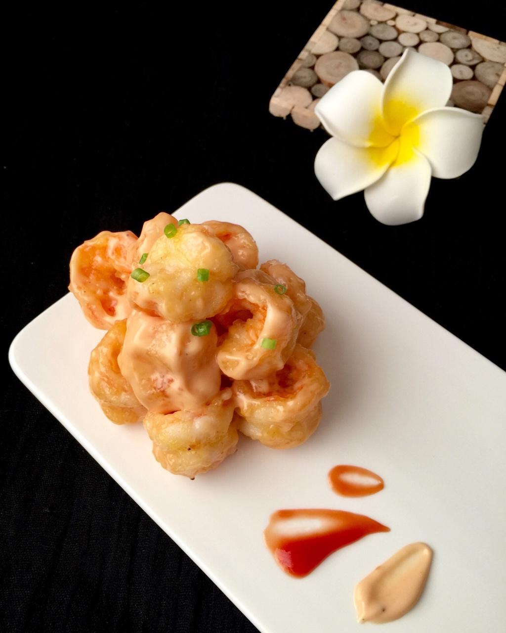 吃馨布改做的在家也能做大菜之2~"芥末虾球"