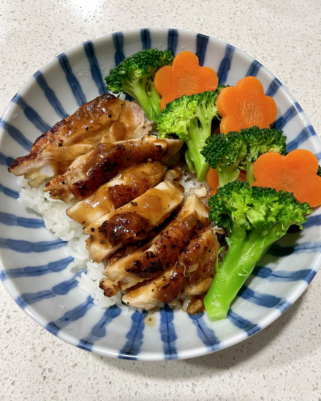 肥牛饭&黑椒鸡腿饭