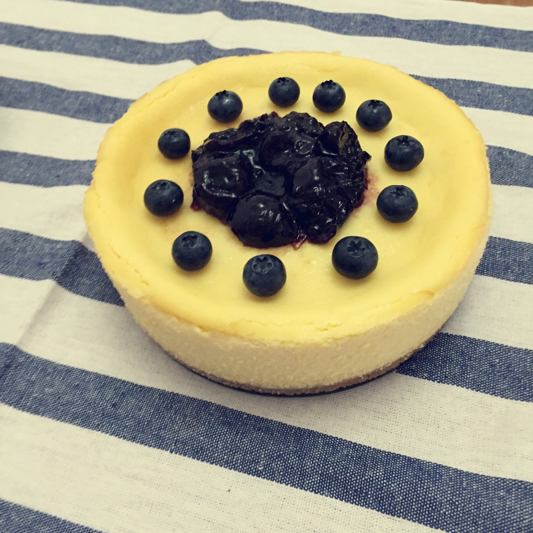 《Tinrry下午茶》教你做烤蓝莓重芝士蛋糕（6寸配方）