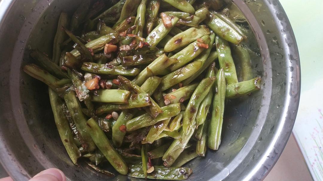 青椒干煸四季豆