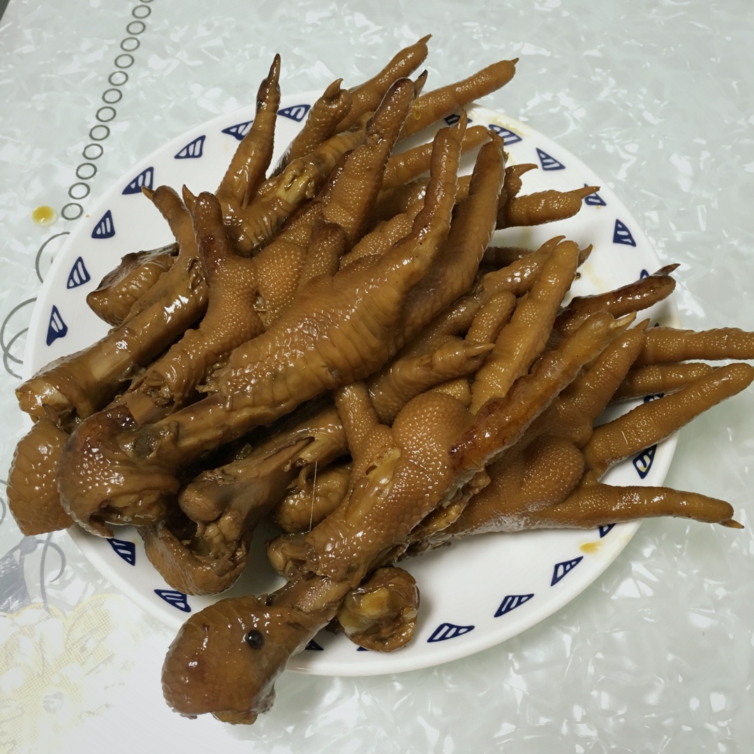 香辣卤鸡爪