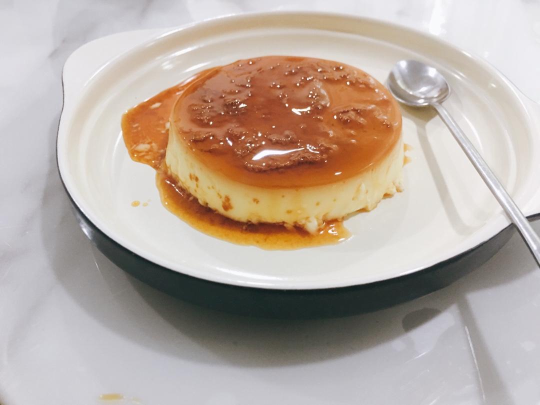 焦糖鸡蛋布丁🍮超快手 小朋友的最爱呀～