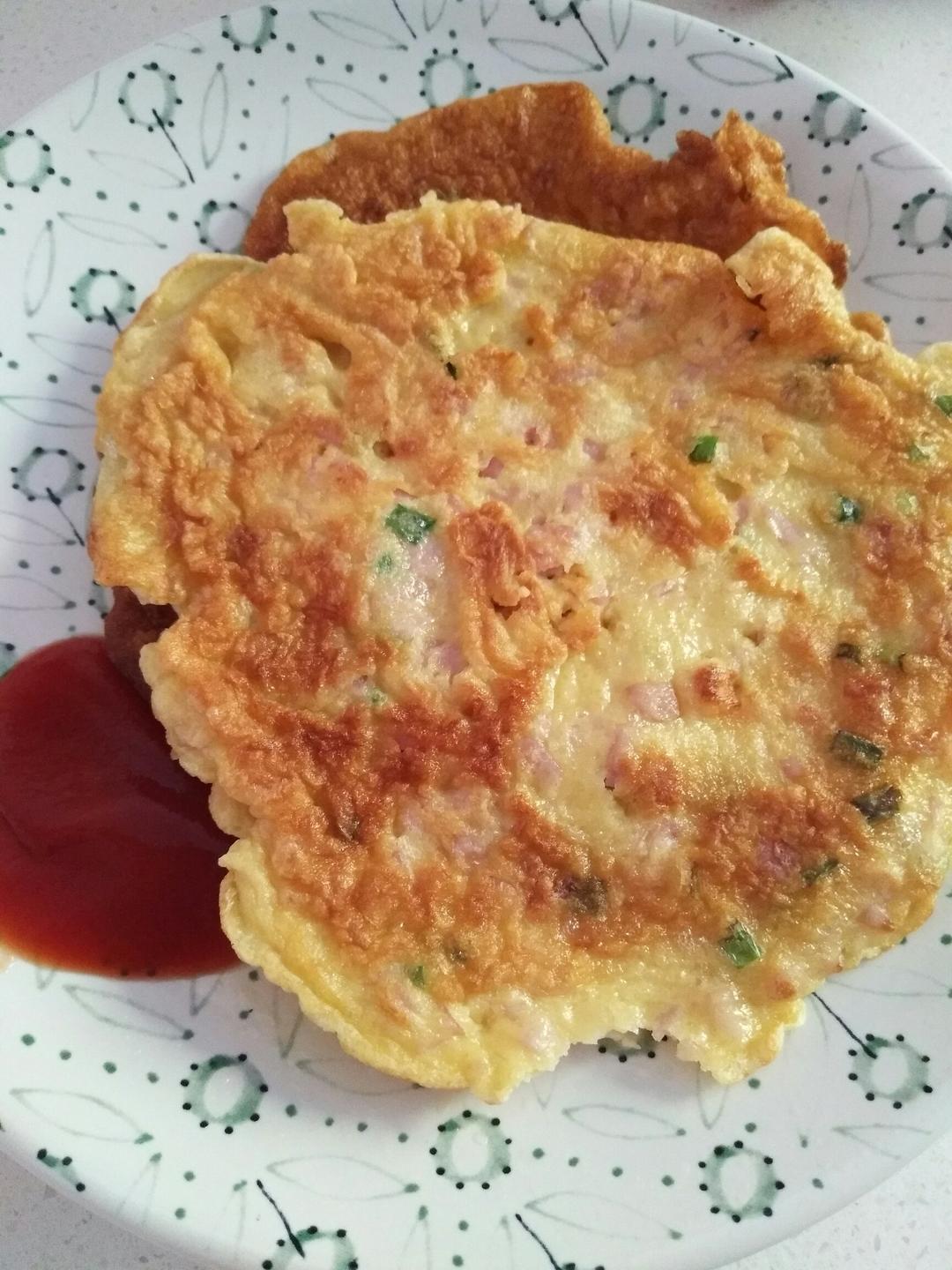 火腿肠葱花鸡蛋饼