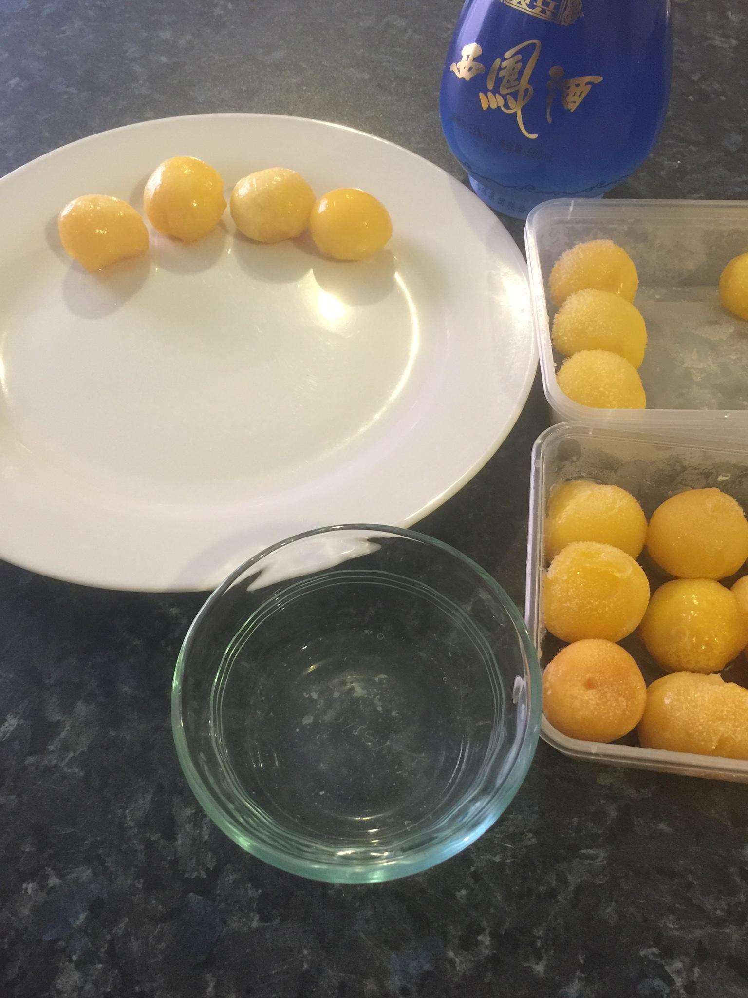 莲蓉蛋黄月饼（蜂蜜版）的做法 步骤4