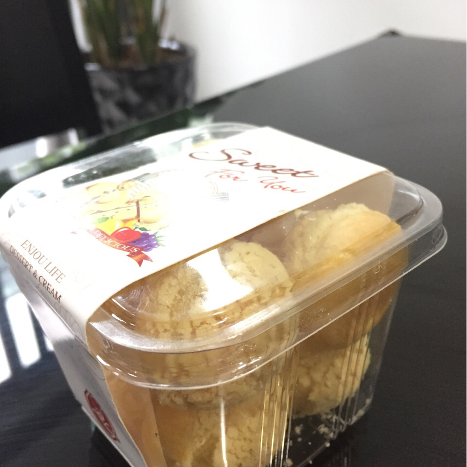 酥皮奶油泡芙--#皮黑森林#