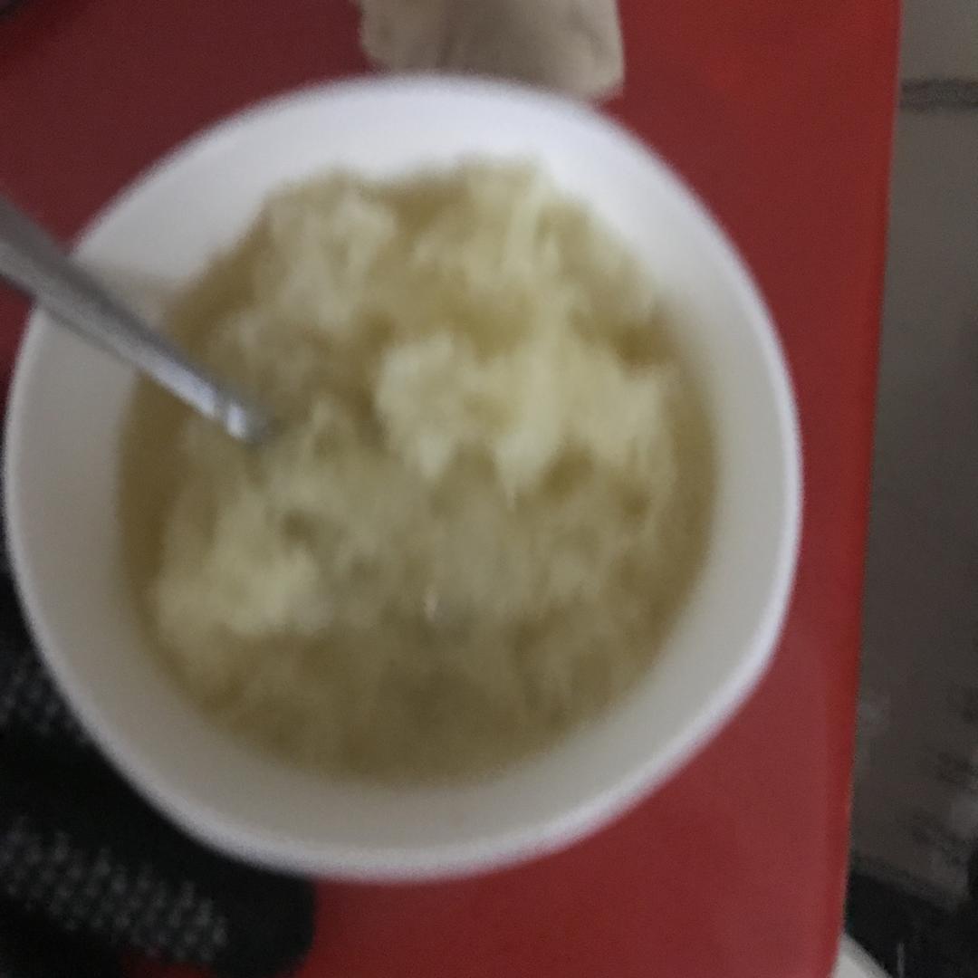 银耳燕窝羹