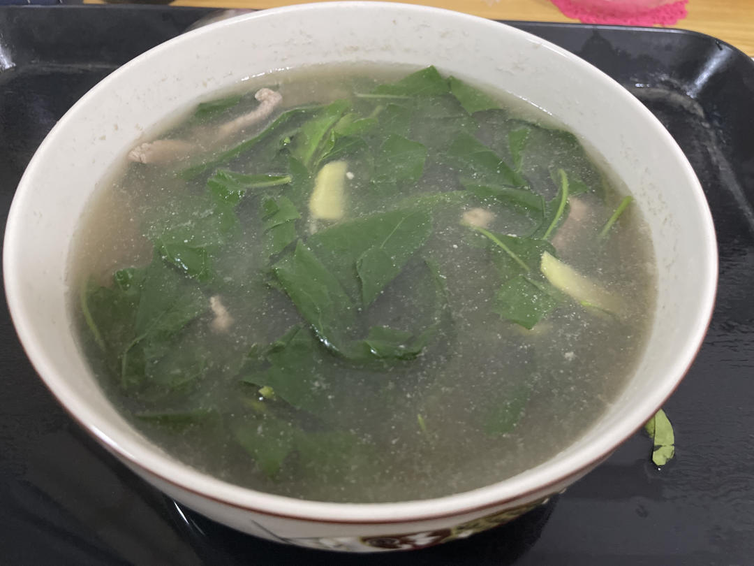 枸杞叶瘦肉汤（客家风味）