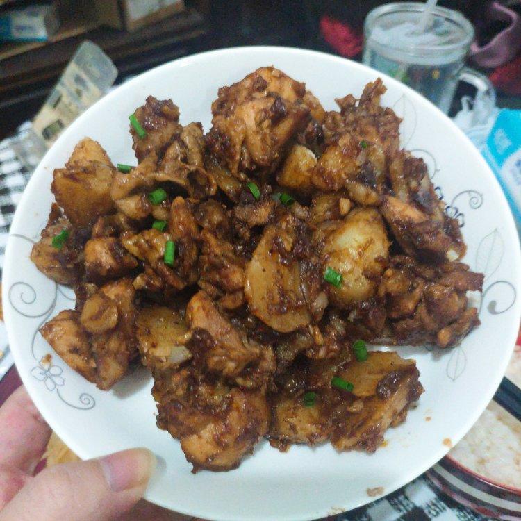 土豆焖鸡腿