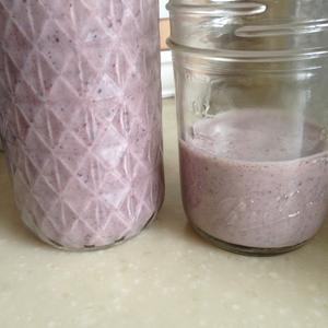 紫米拿铁&紫米奶昔的做法 步骤5