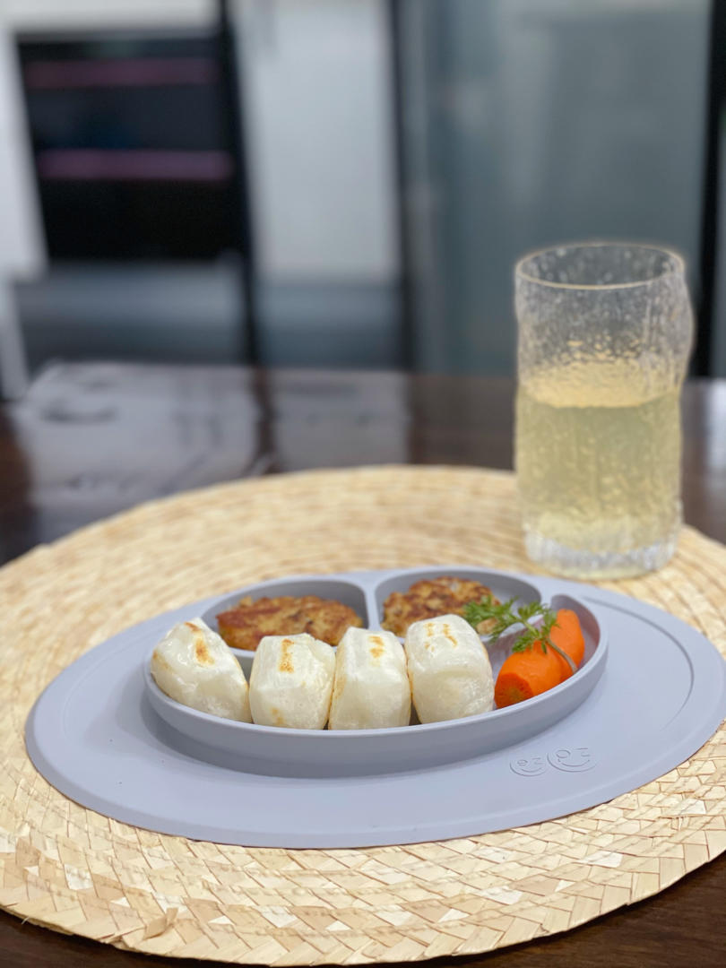让宝宝爱上吃肉 会拉丝的牛肉洋葱汉堡排 辅食
