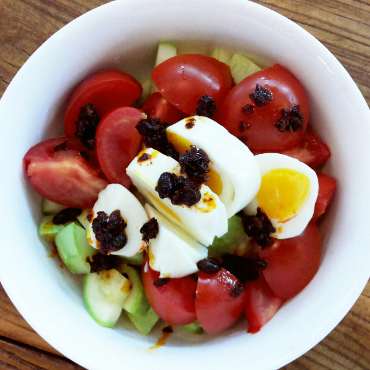 西葫芦番茄鸡蛋沙拉