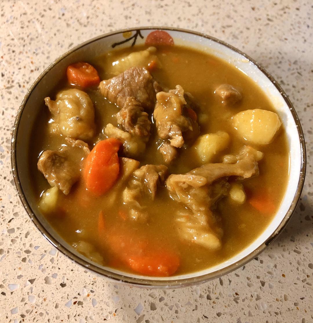 小美版咖喱牛腩