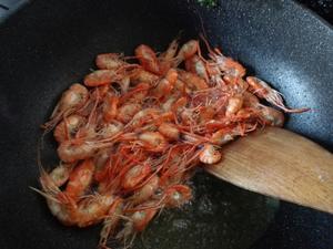 酱油虾的做法 步骤2