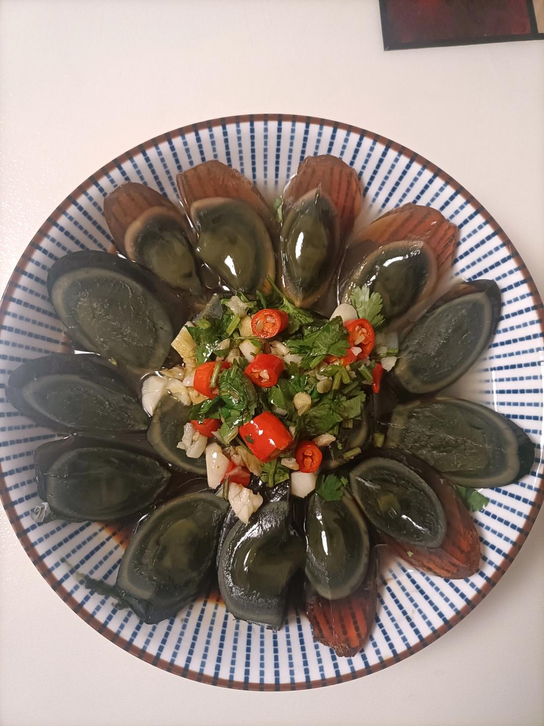 凉拌皮蛋