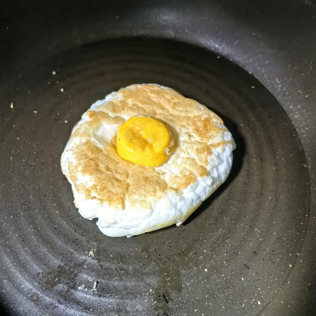 云朵煎蛋