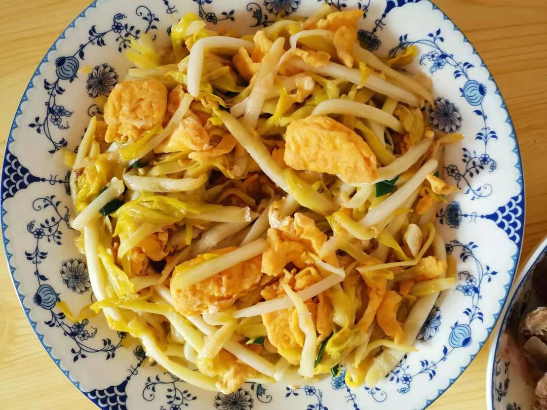 韭菜黄炒鸡蛋