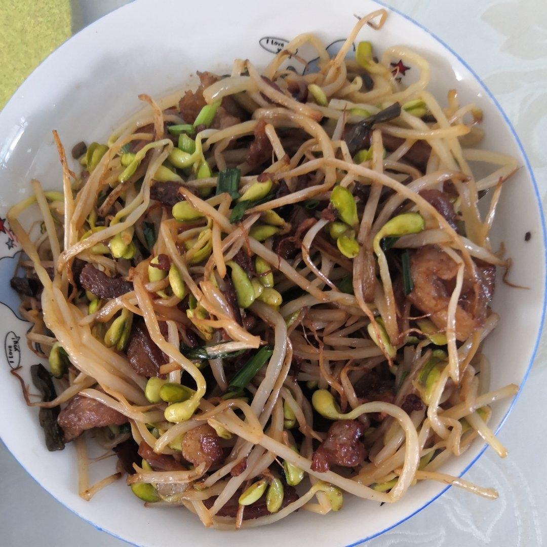 豆芽炒肉丝