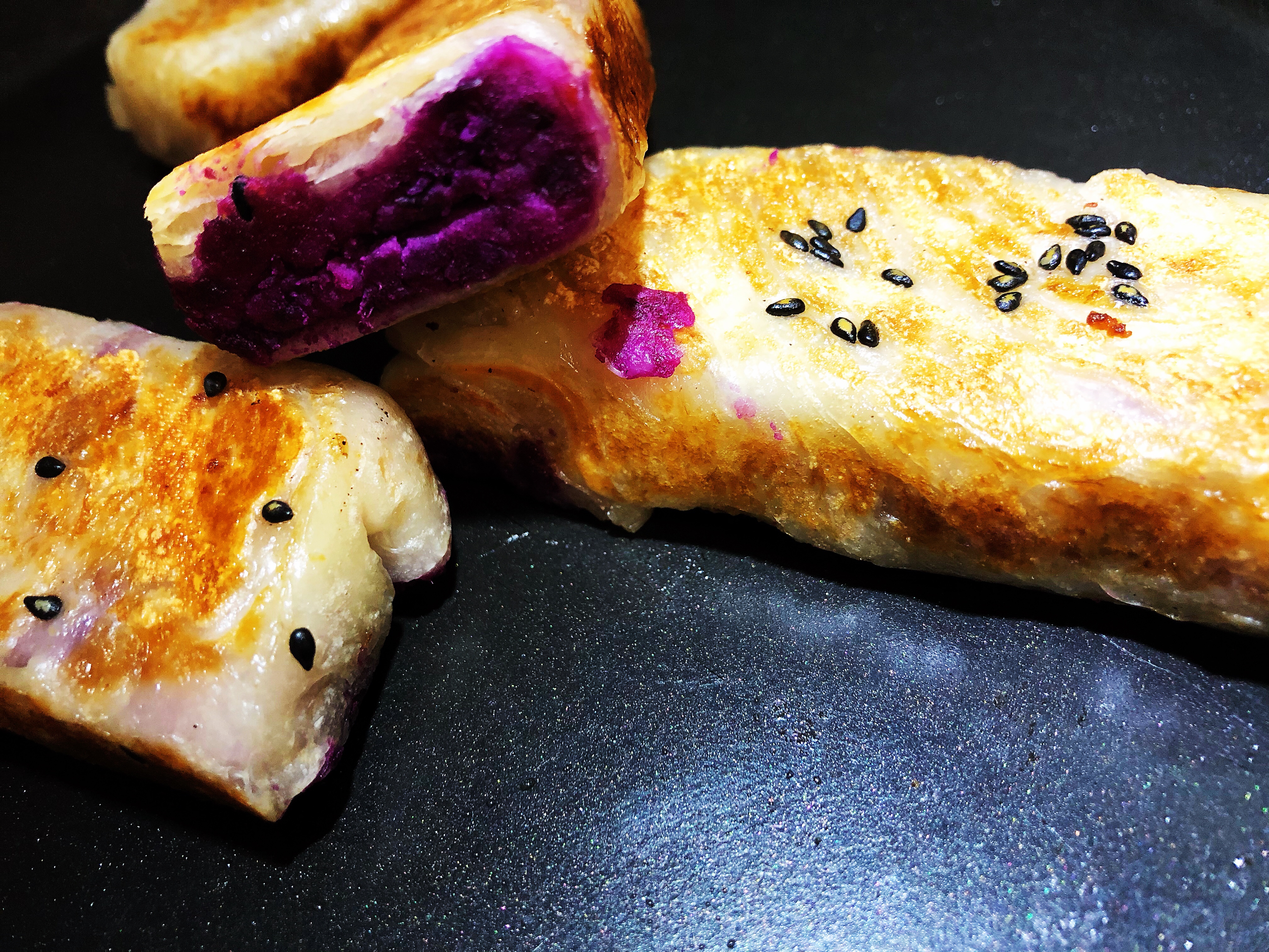 手抓饼紫薯卷简易版早餐