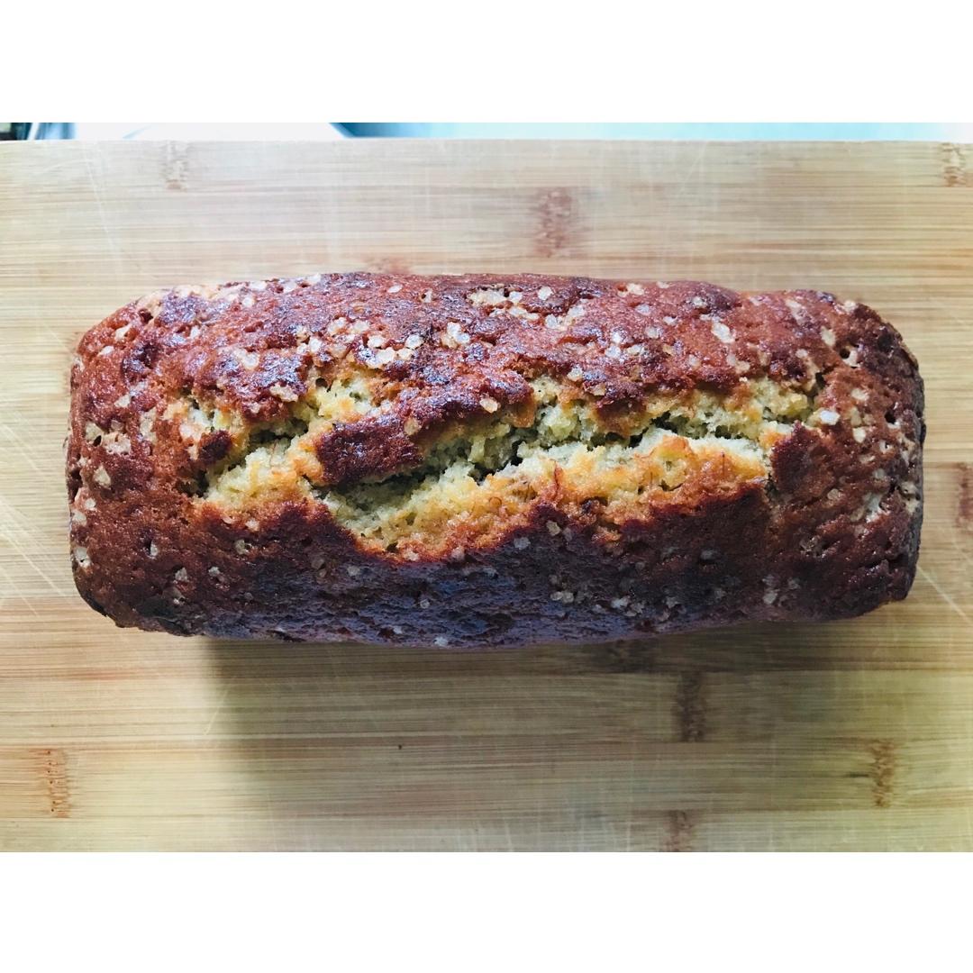 香蕉核桃磅蛋糕 Banana & Walnut Pound Cake