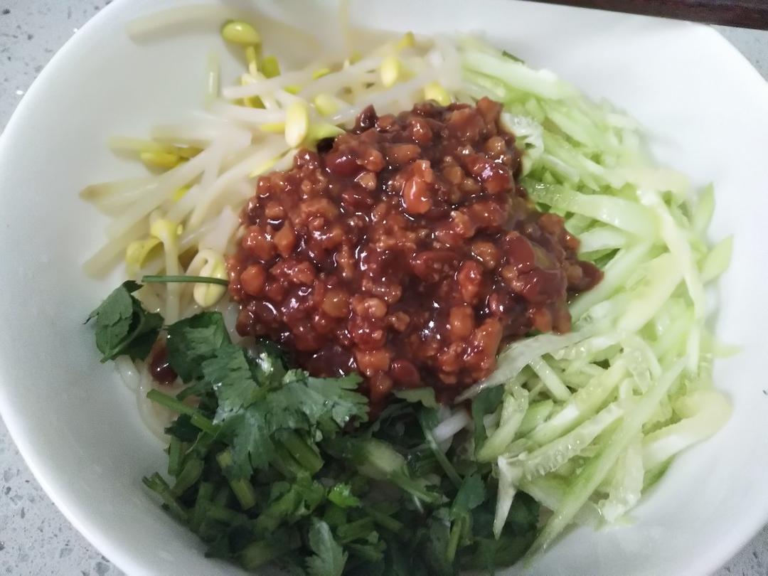 炸酱面