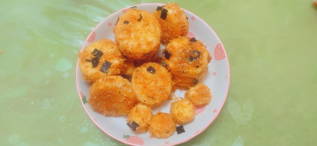 朋友都说比鲍师傅好吃的海苔肉松小贝