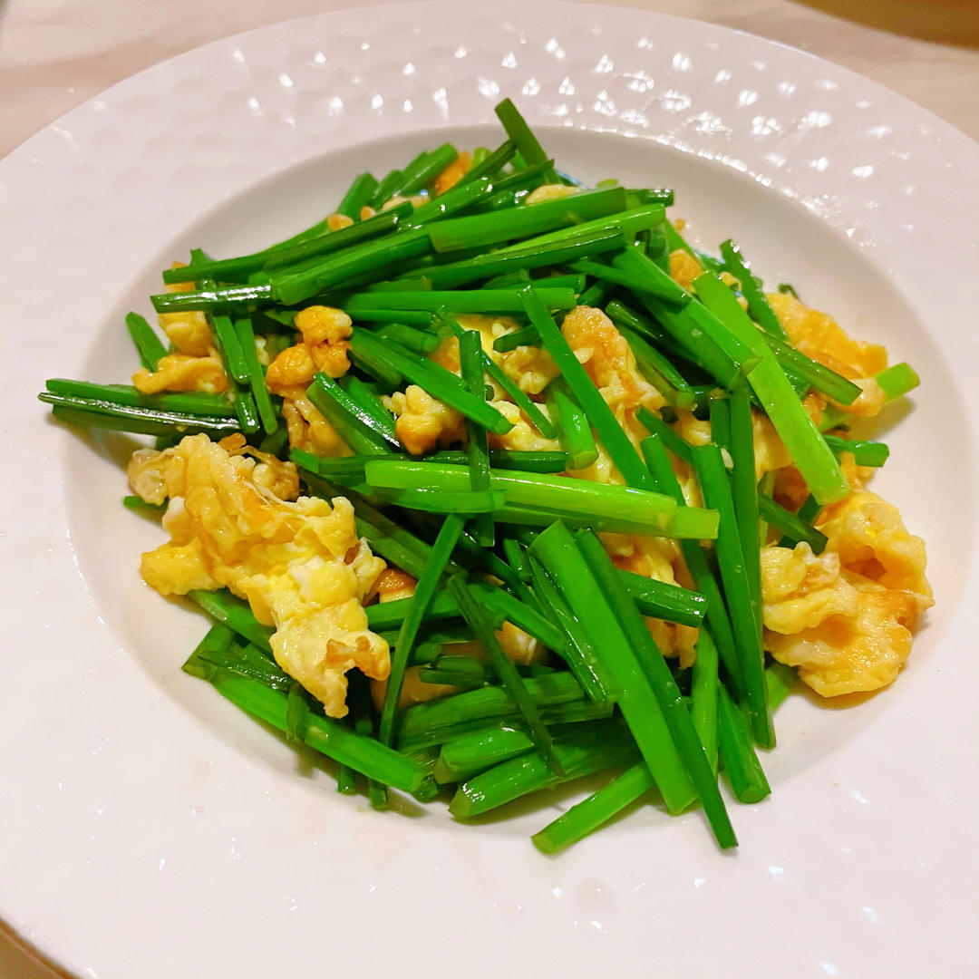 cathy0727做的韭菜花炒鸡蛋