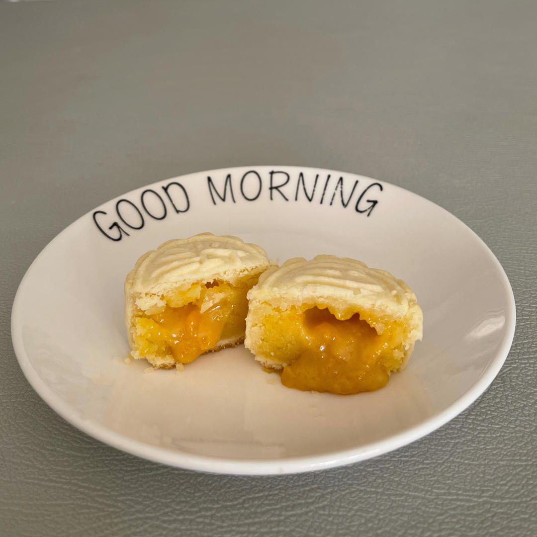 超详细图解版--流心奶黄月饼