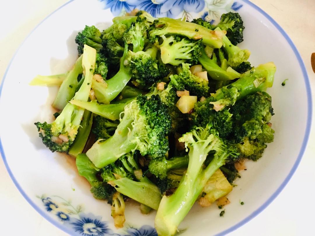 蚝油蒜蓉西兰花