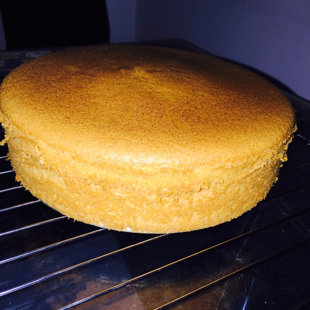 烤箱做蛋糕（戚风蛋糕的做法）