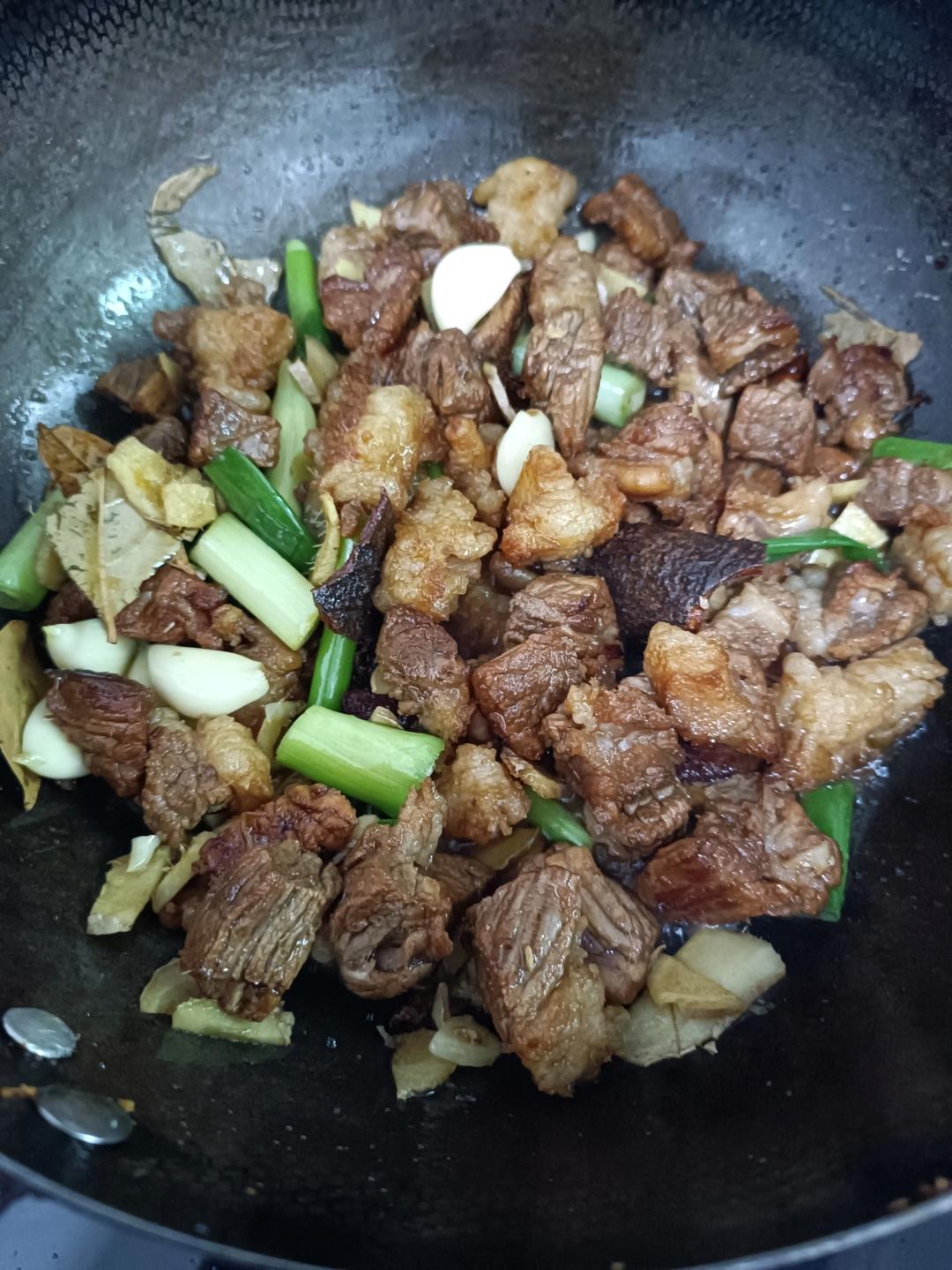 番茄土豆炖牛腩