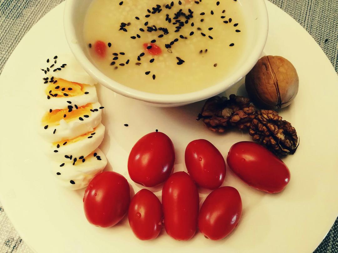 美食化解生活的枯燥