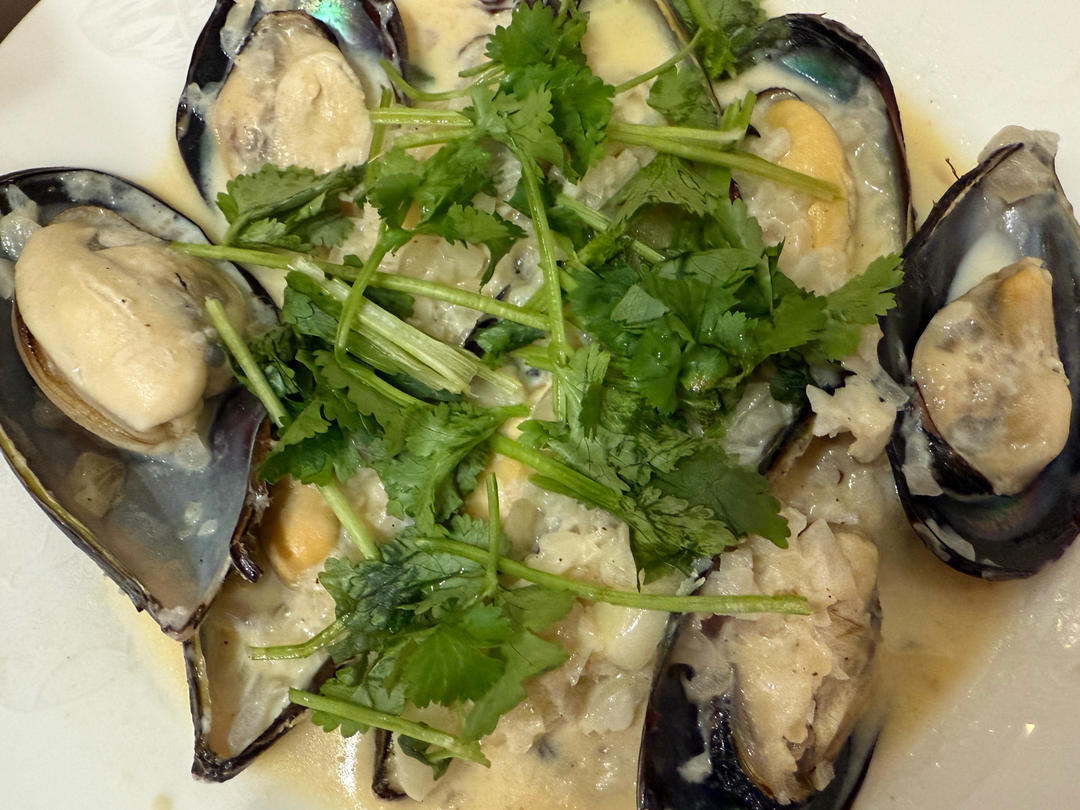 法式白葡萄酒奶油青口贝