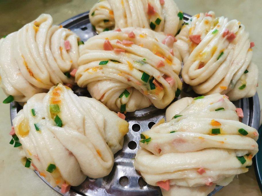 水煎花卷 做法简单 一次醒发 快手早餐 附整形视频