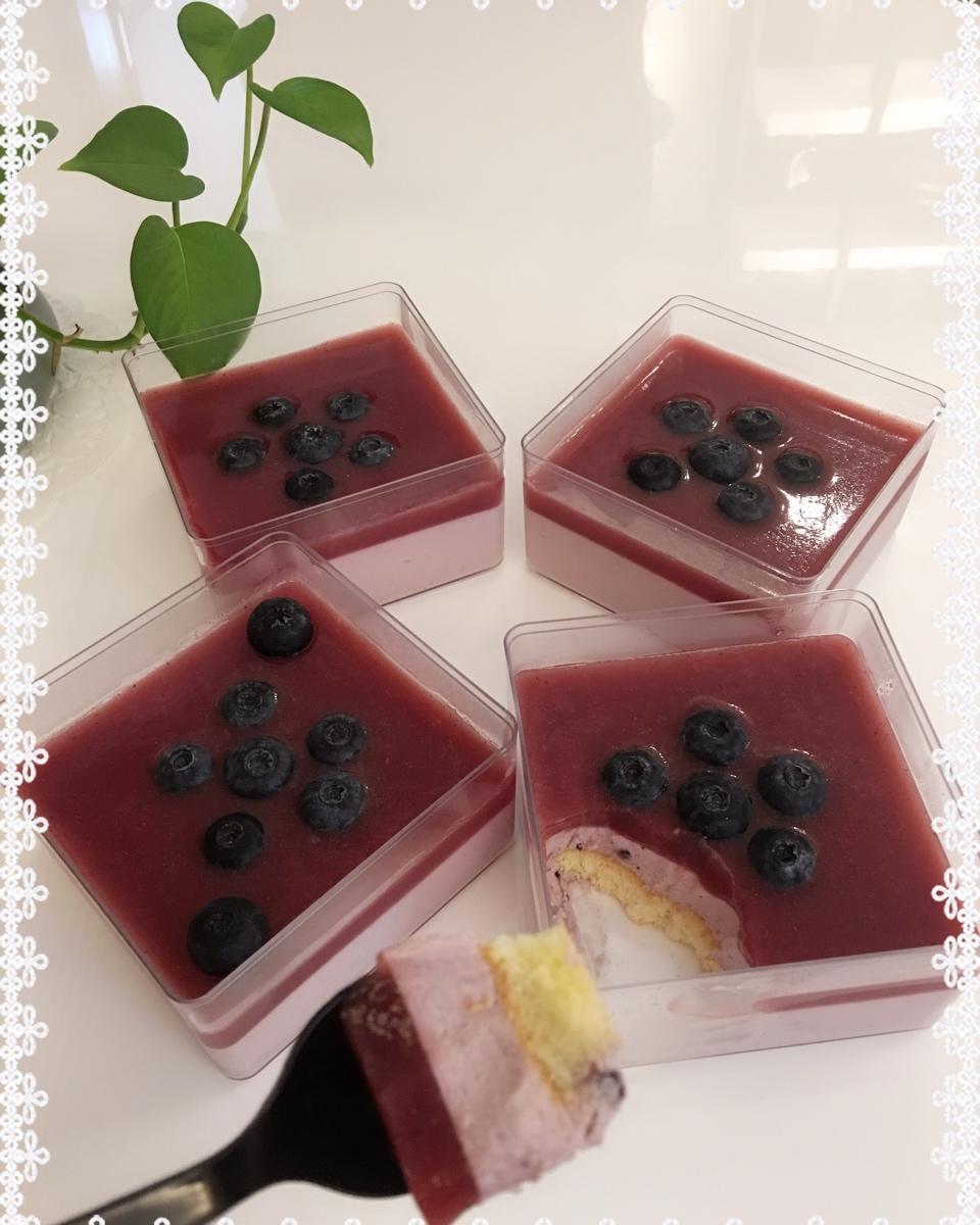 蓝莓慕斯