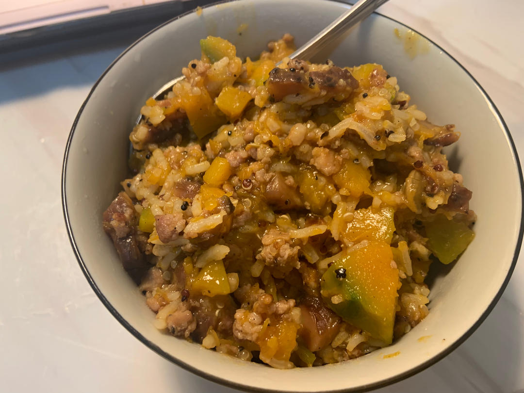 美味到不行的南瓜饭