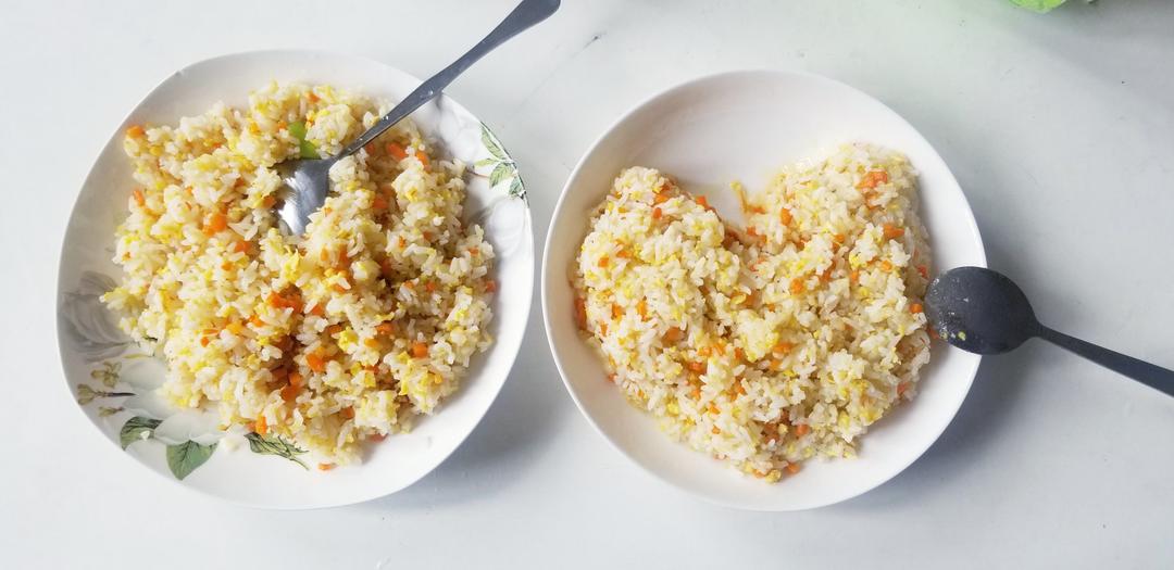 胡萝卜蛋炒饭