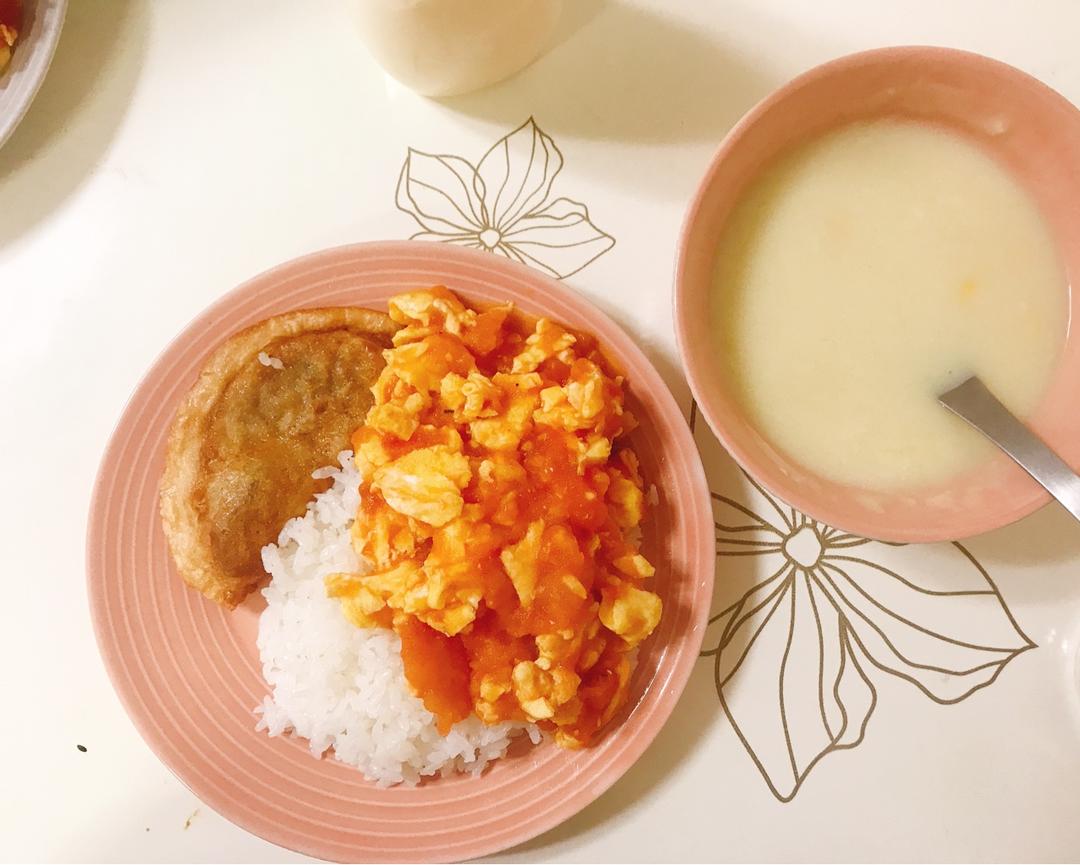 番茄炒蛋盖饭